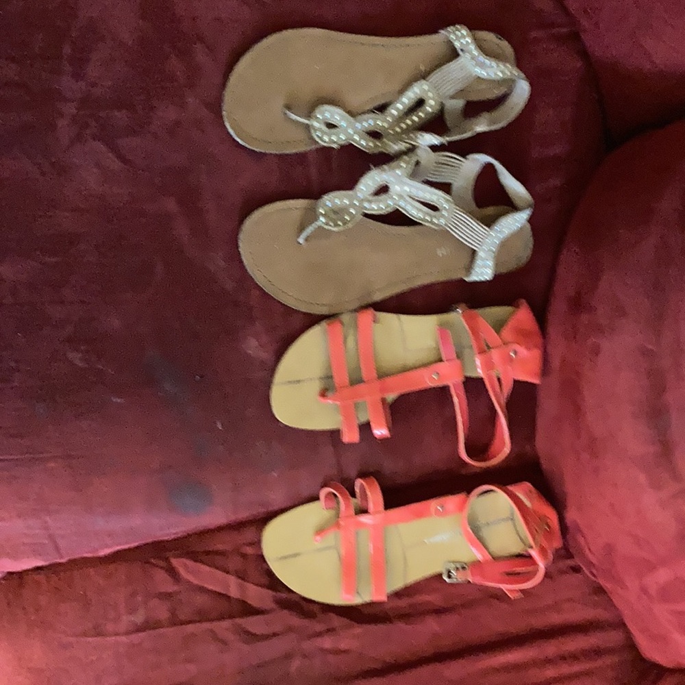 Sandals - Picture 2 of 2